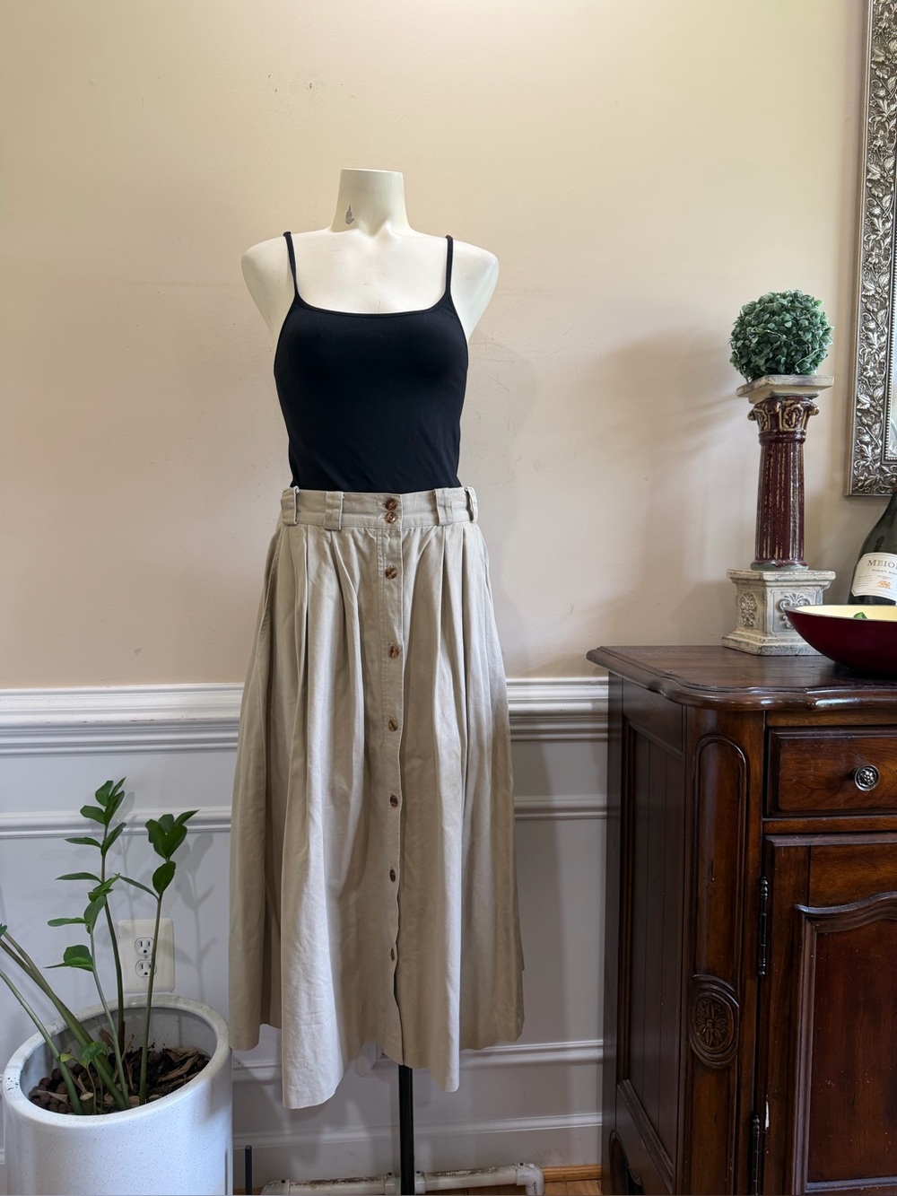 Vintage Craig Clothing Co. Women's Brown Button-Front Midi Skirt
